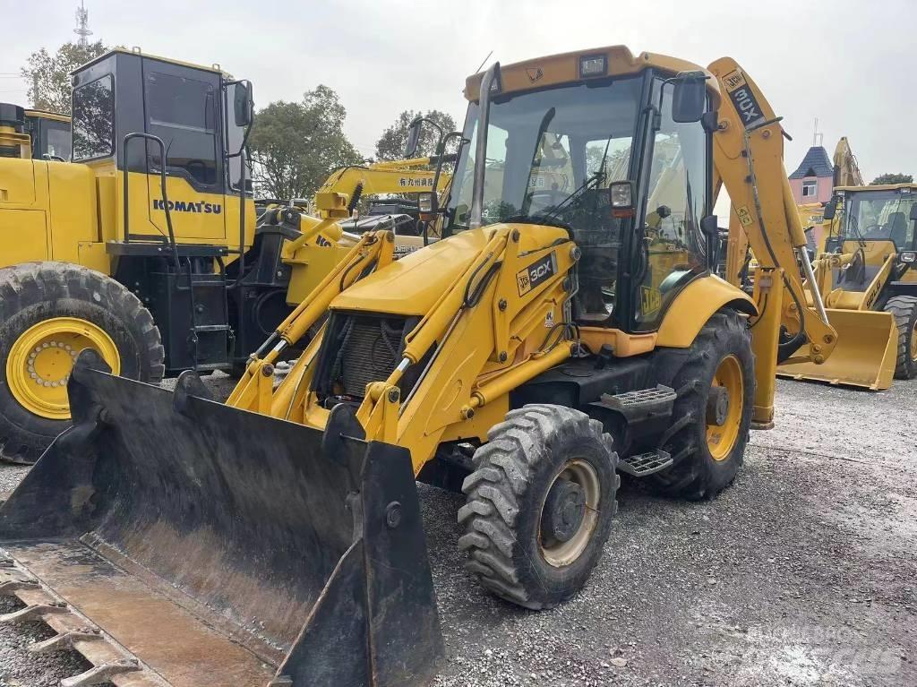JCB 3CX Carregadeiras de rodas