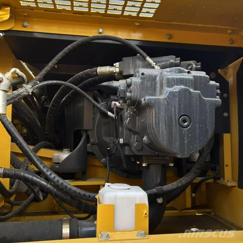 Komatsu 450 Escavadeiras de esteiras