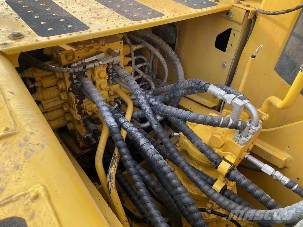 Komatsu pc 220 Escavadeiras de esteiras