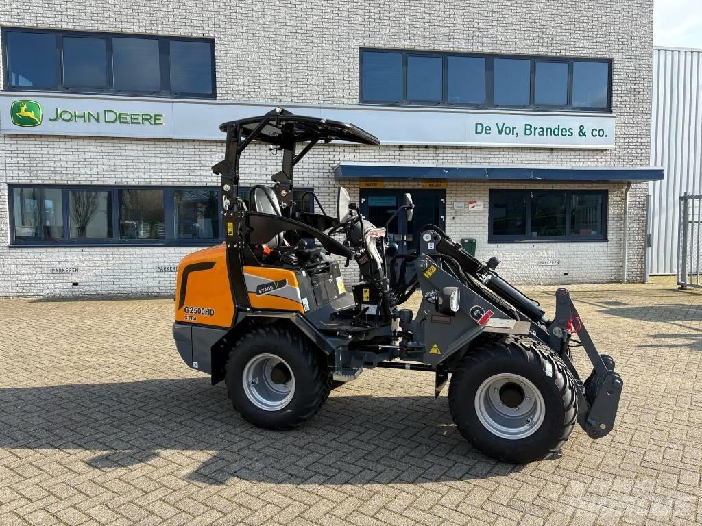 Giant G2500HD Xtra Mini carregadoras