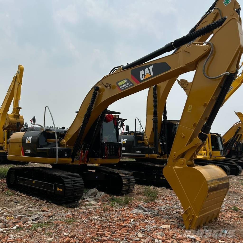 CAT 320D2L Escavadeiras de esteiras