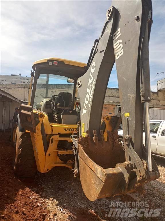 Volvo BL60B Retroescavadeiras