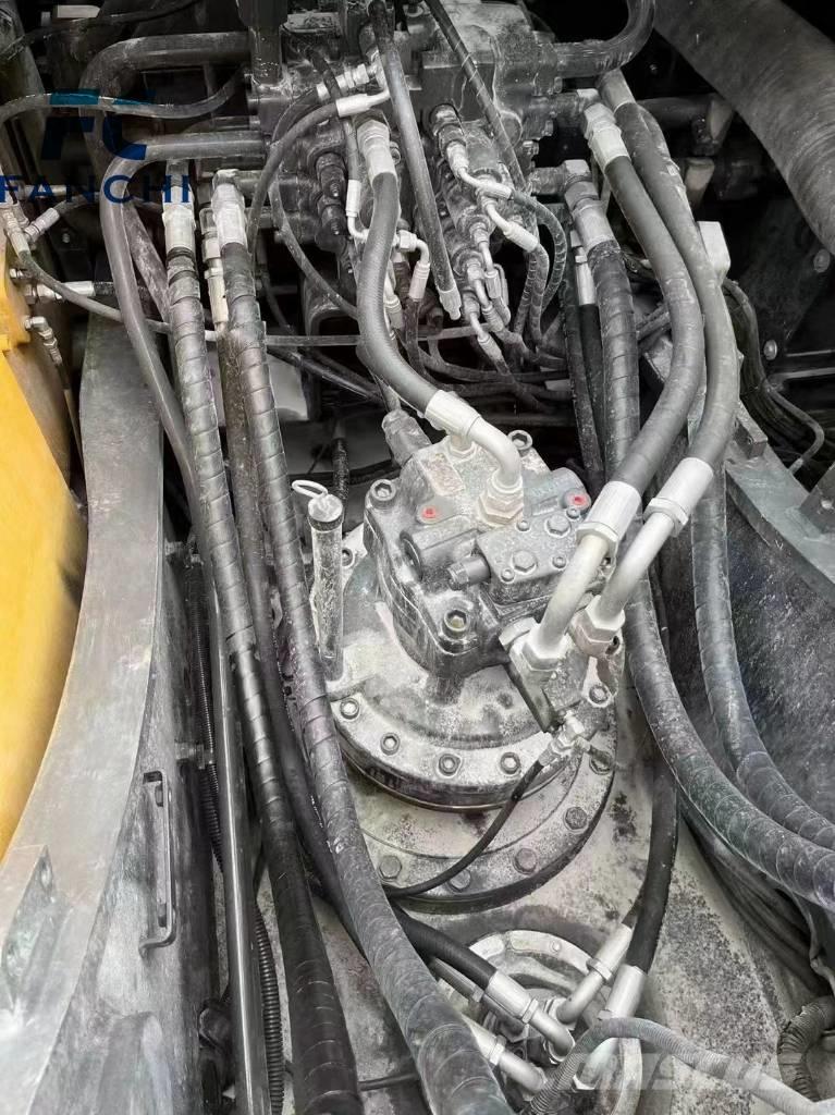 Volvo EC 240 B LC Escavadeiras de esteiras