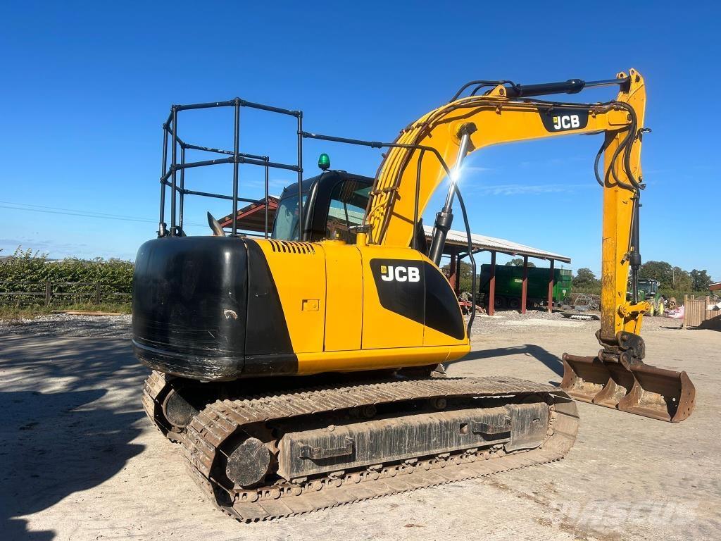 JCB JS 130 LC Escavadeiras de esteiras