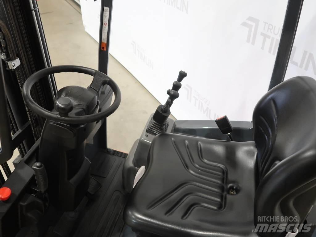 Toyota 7FBEST10 Empilhadores eléctricos