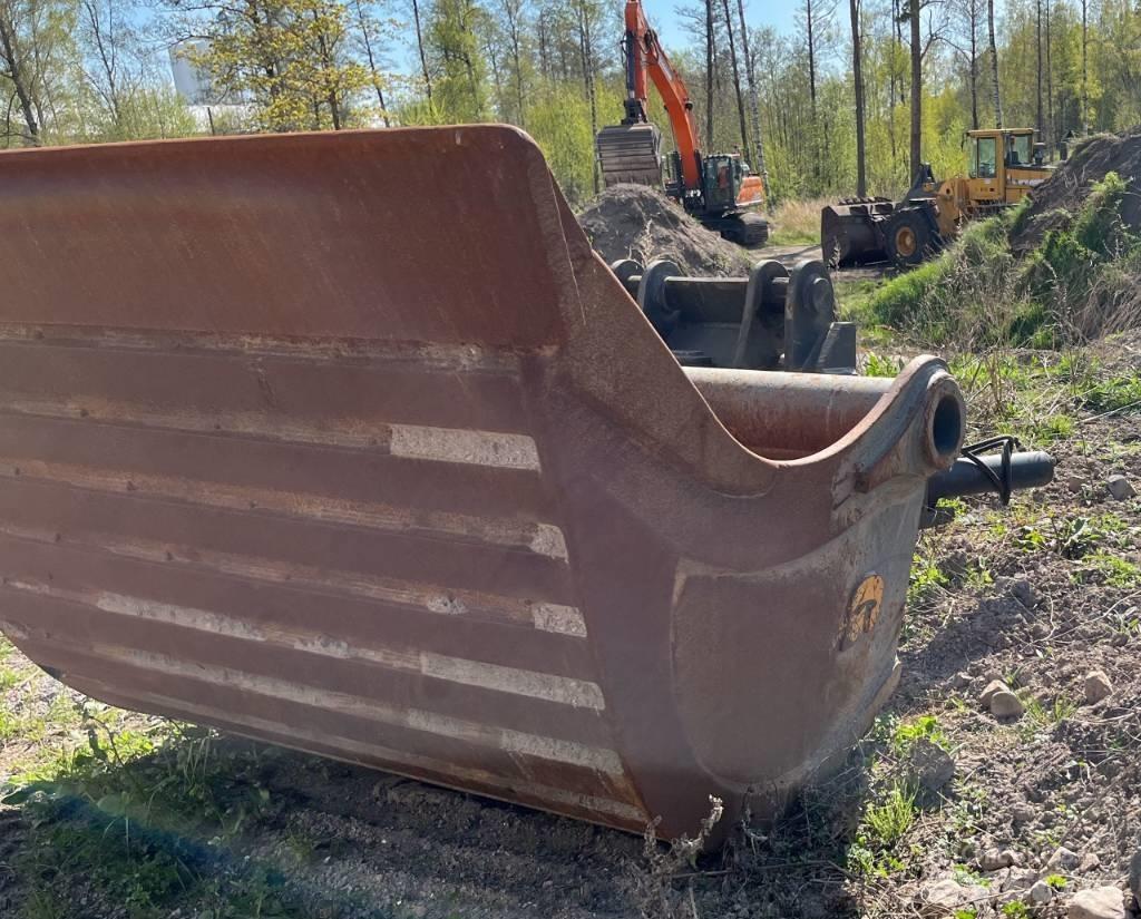 Doosan DX 420 LC Escavadeiras de esteiras