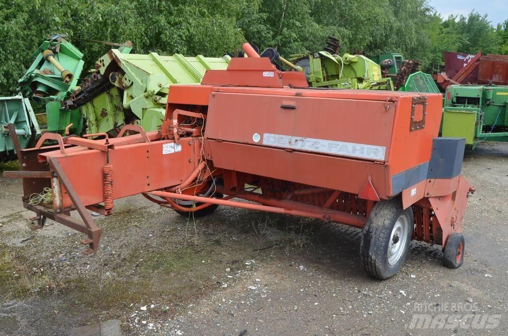 Deutz-Fahr HD490 Enfardadeira de fardos quadrados