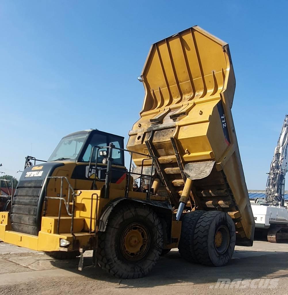 CAT 772 Camiőes basculantes rígidos