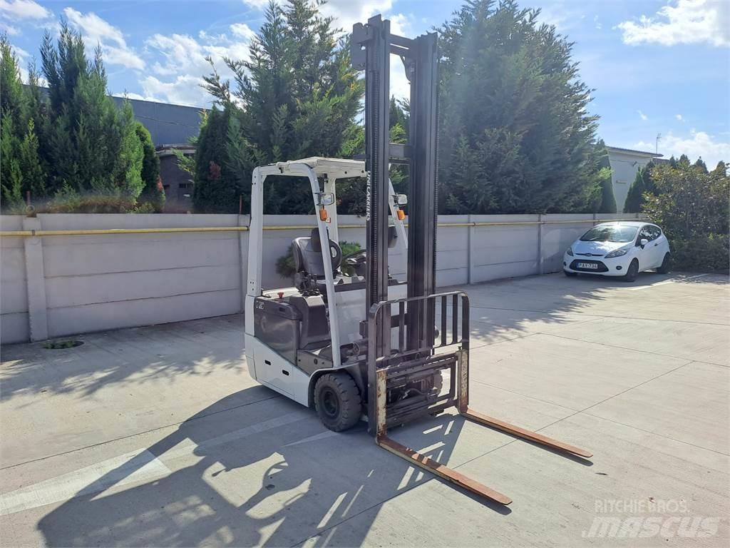Nissan A1L1N150 Empilhadores eléctricos