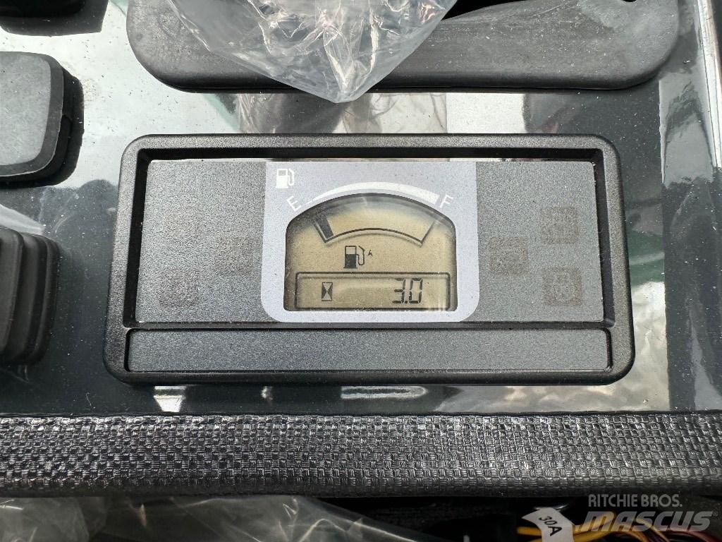 Hitachi ZX 26 U-6 Miniescavadeiras