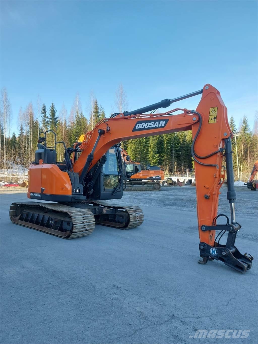 Doosan DX 140LCR 7 Escavadeiras de esteiras