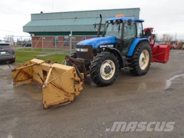 New Holland TM 125 Tratores Agrícolas usados