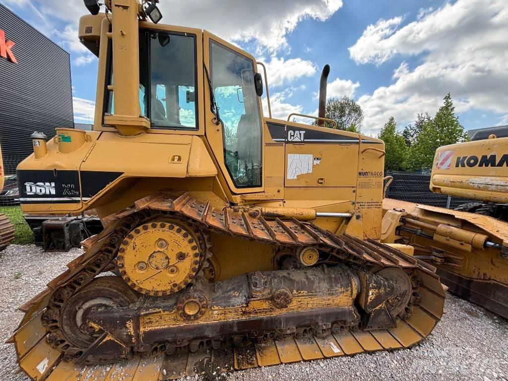 CAT D 6 N XL Dozers - Tratores rastos