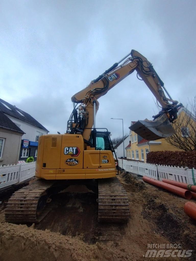 CAT 325 Escavadeiras de esteiras