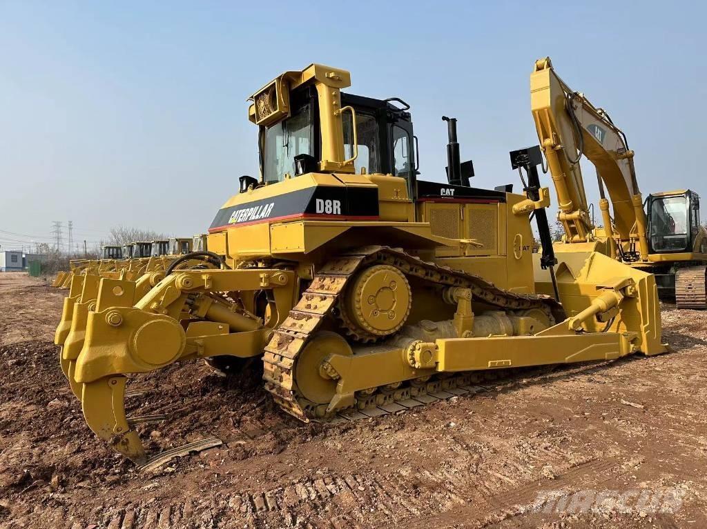 CAT D8R Dozers - Tratores rastos