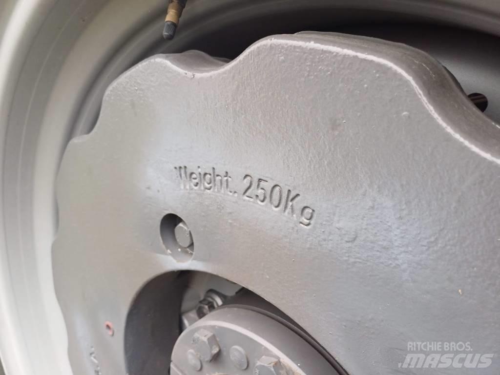 Massey Ferguson 8 S Tratores Agrícolas usados