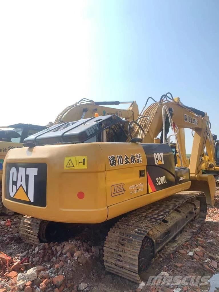 CAT 320 D L Escavadeiras de esteiras
