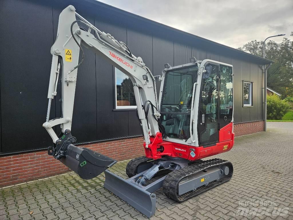 Takeuchi TB 230 Miniescavadeiras