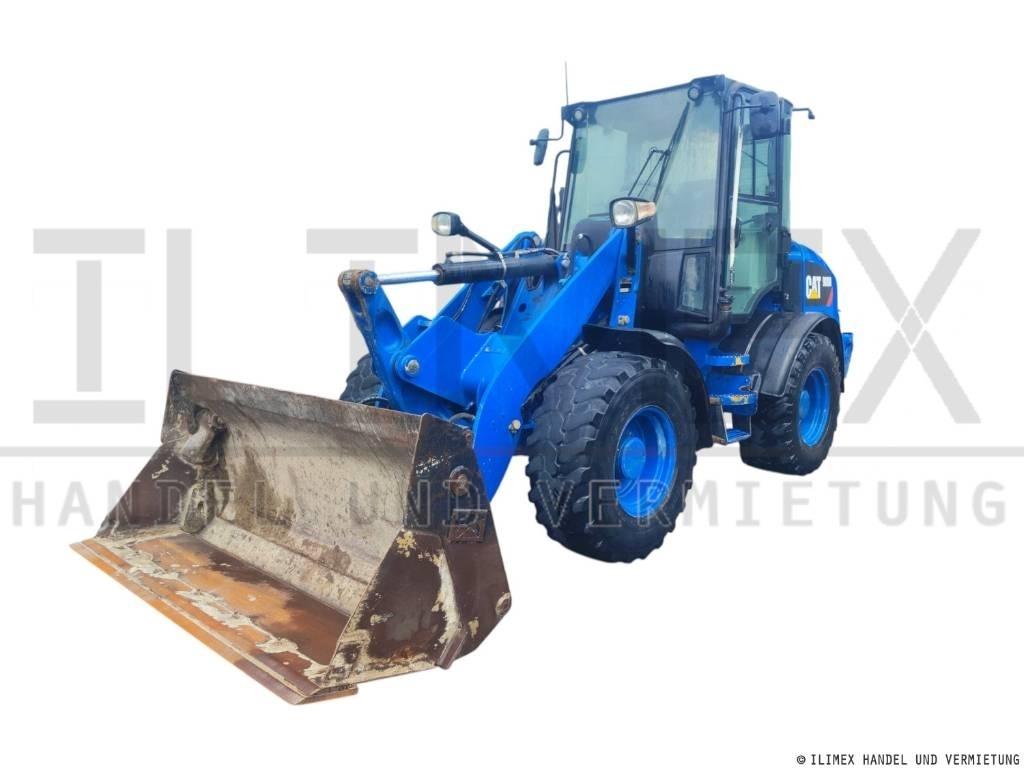 CAT 908 M Carregadeiras de rodas