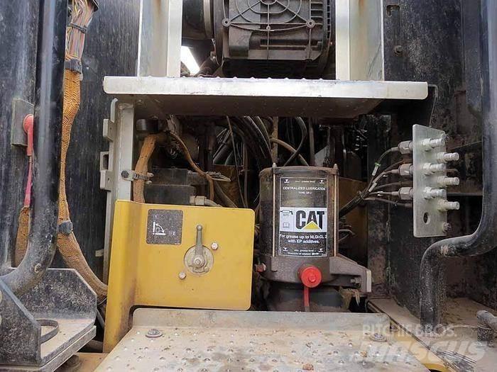 CAT M320F Escavadoras especiais