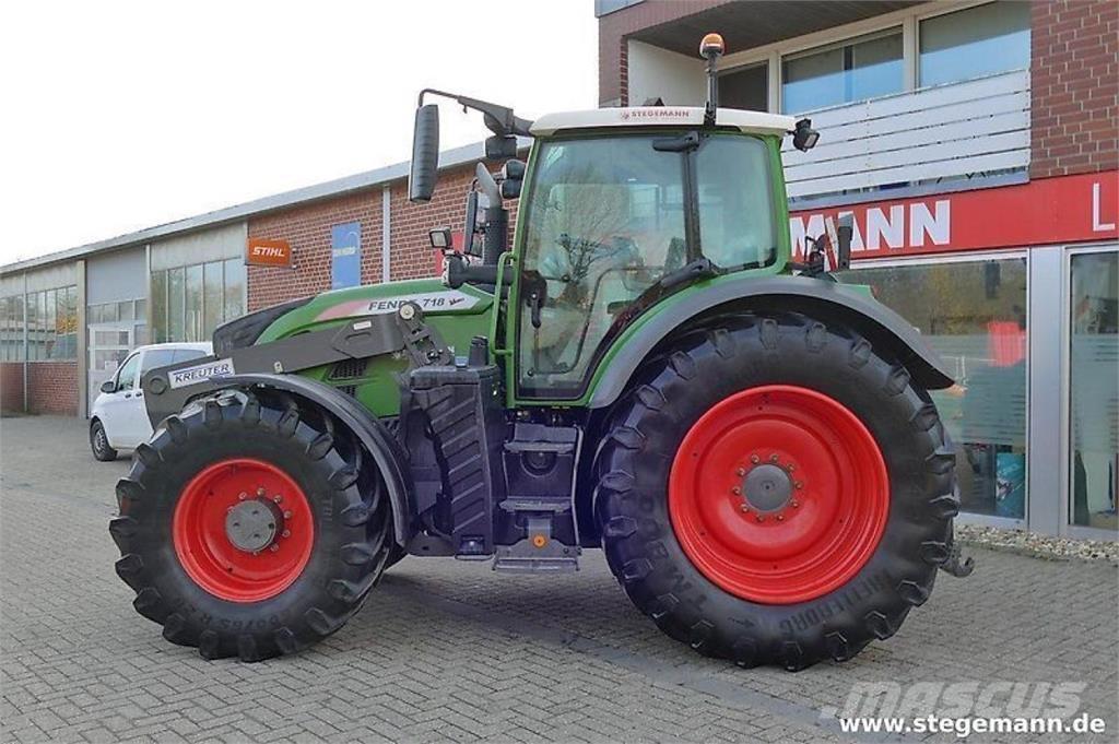 Fendt 718 vario s4 Tratores Agrícolas usados