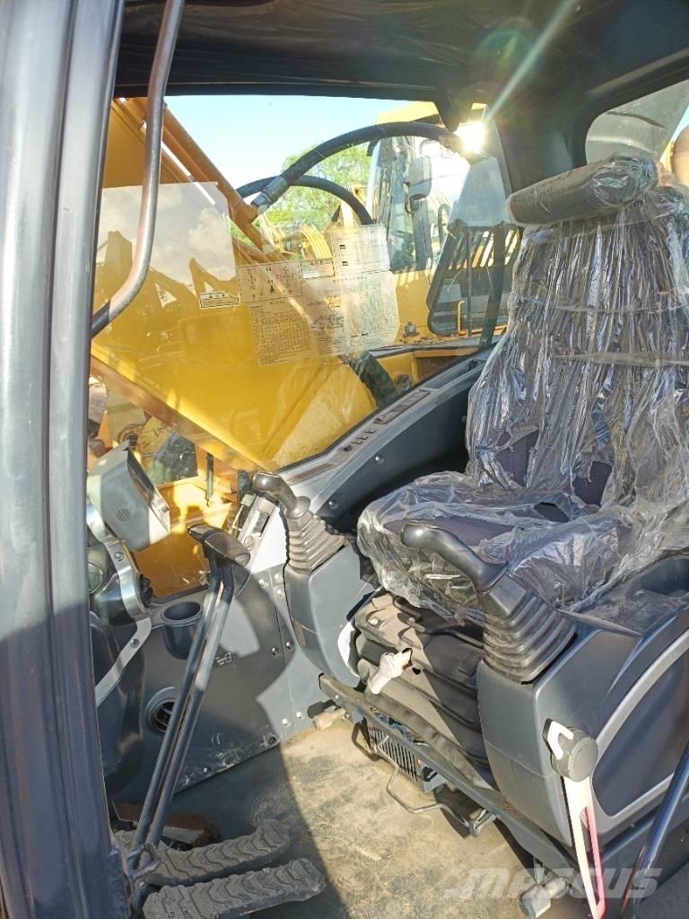 Hyundai R220LC-9S Escavadeiras de esteiras