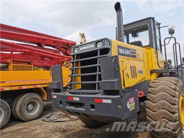 Komatsu WA380 Carregadeiras de rodas