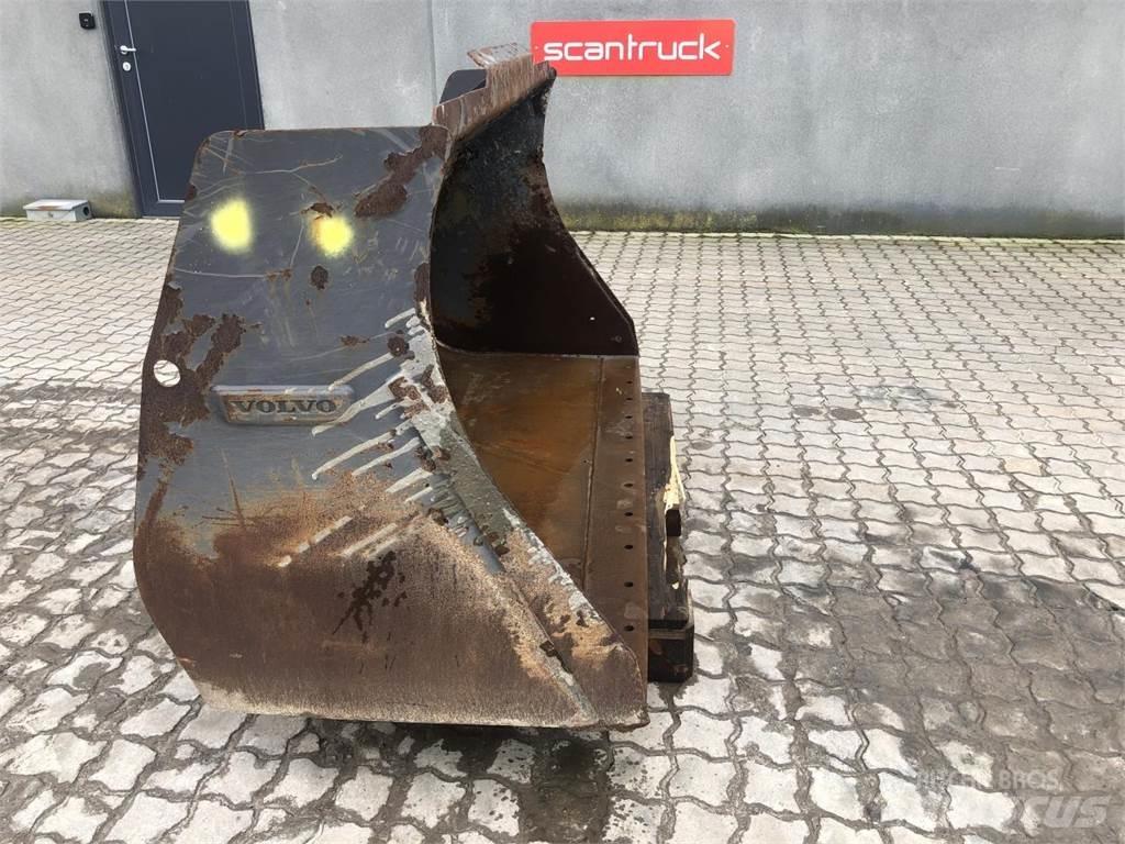  Øvrige Læsseskovl Baldes