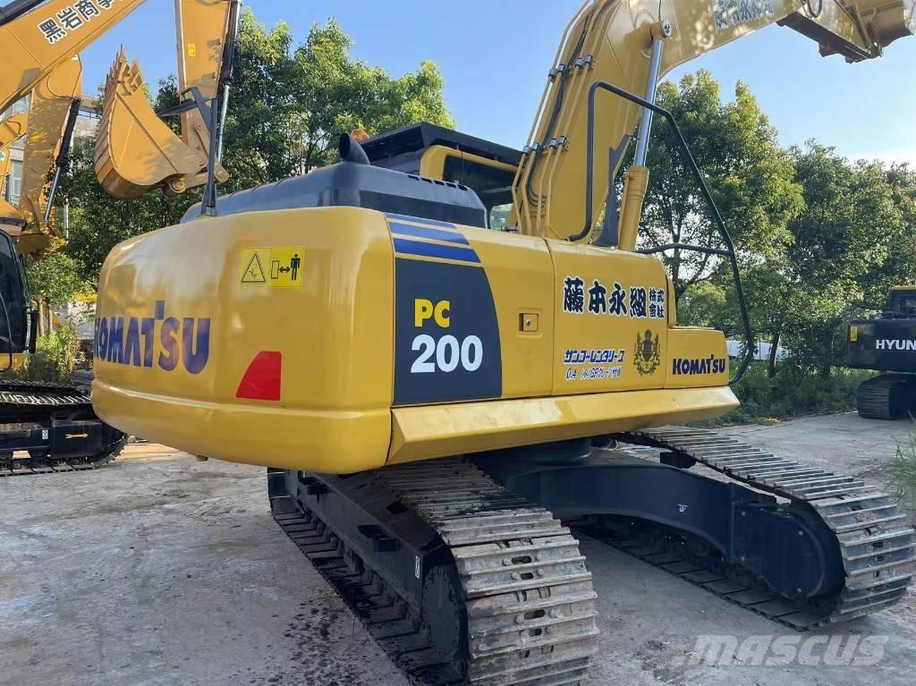 Komatsu PC 200-8 Escavadeiras de esteiras