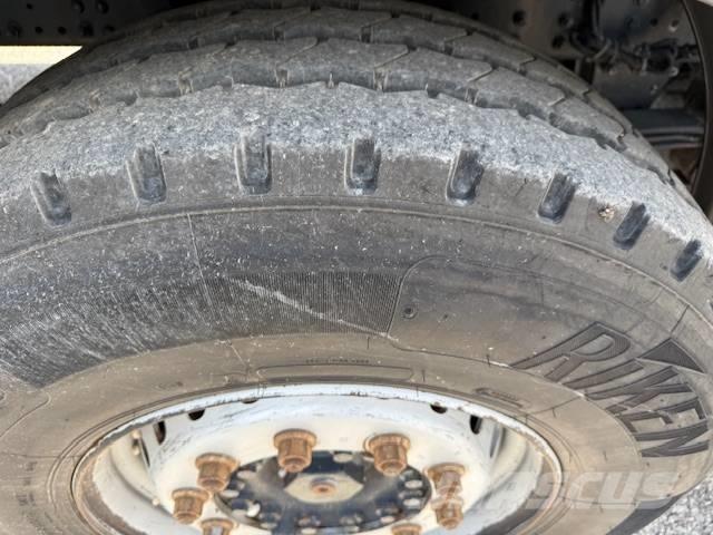 Iveco Trakker 450 Bombas de betonagem