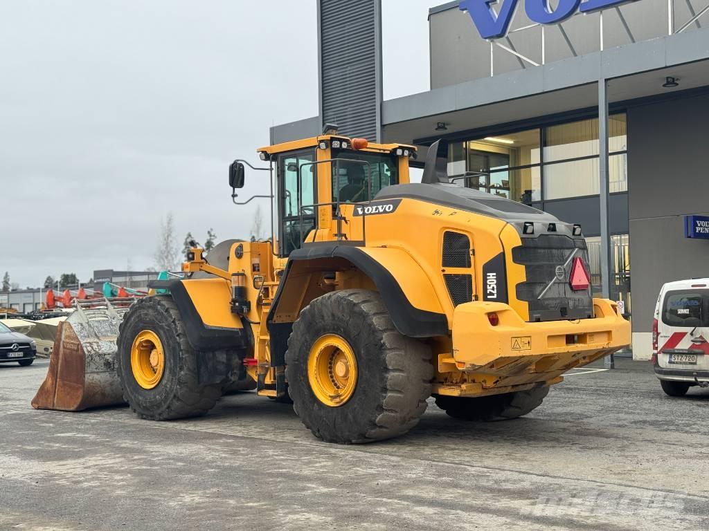 Volvo l 250 H Carregadeiras de rodas