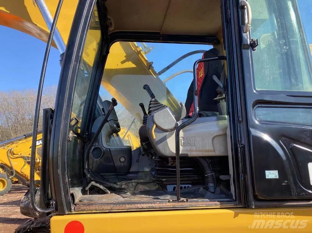 CAT 325 D L Escavadeiras de esteiras