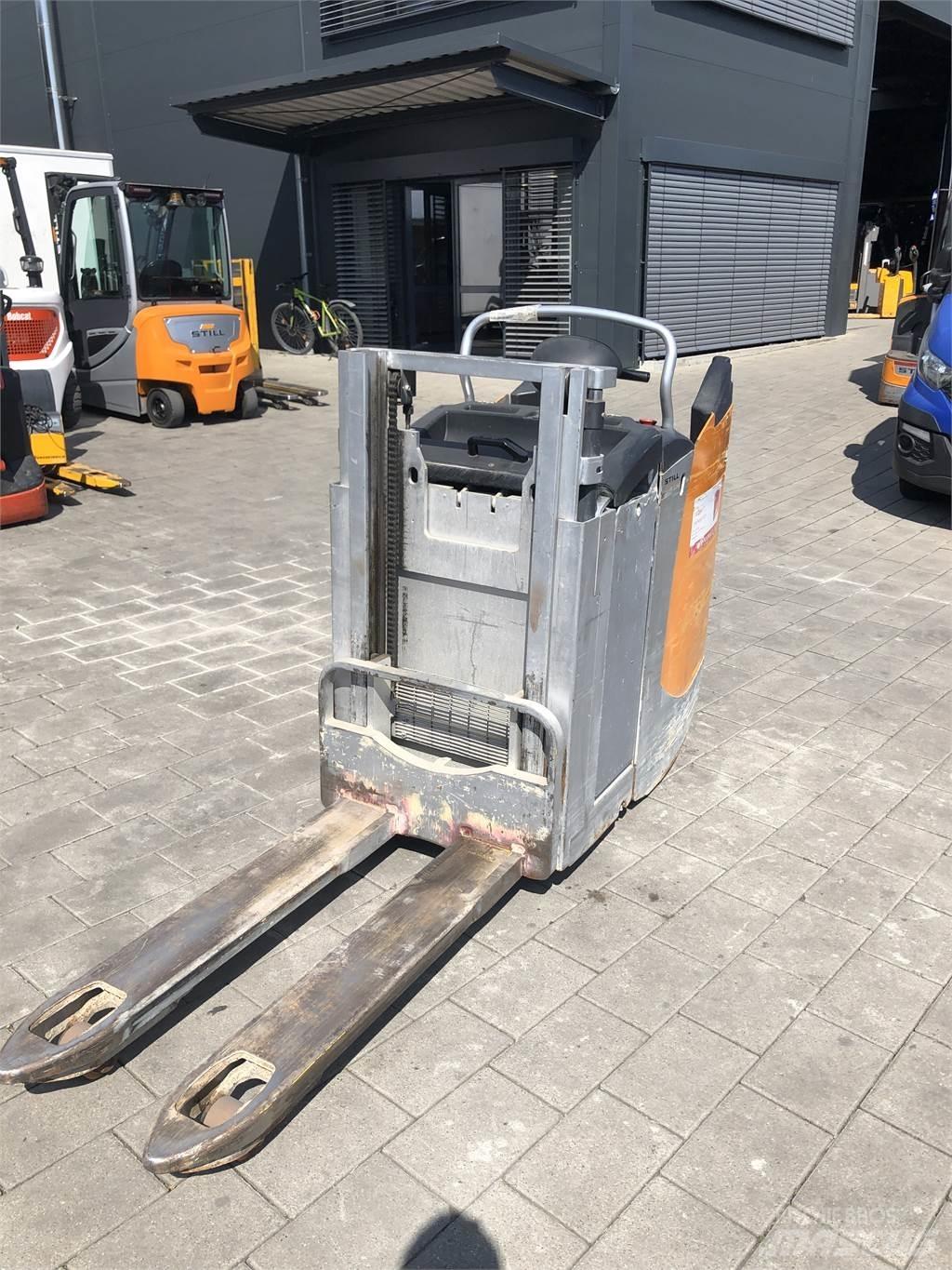 Still EXD-S20 Empilhador para operador externo