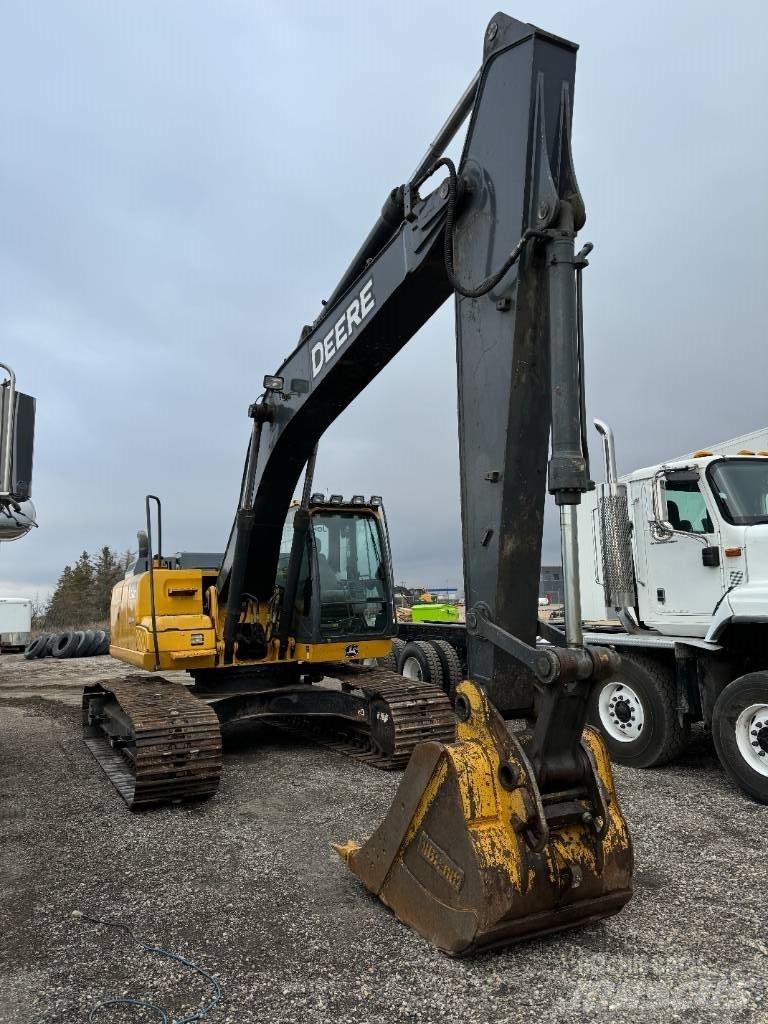 DEERE 210G LC Escavadeiras de esteiras