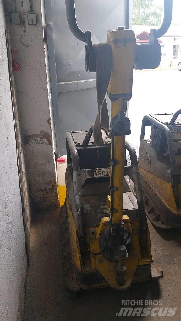WACKER DPU 4045H Saltitões