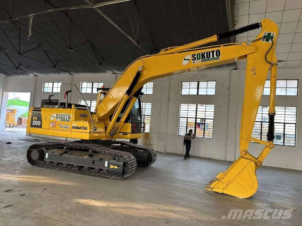 Komatsu PC 200-8 Escavadeiras de esteiras