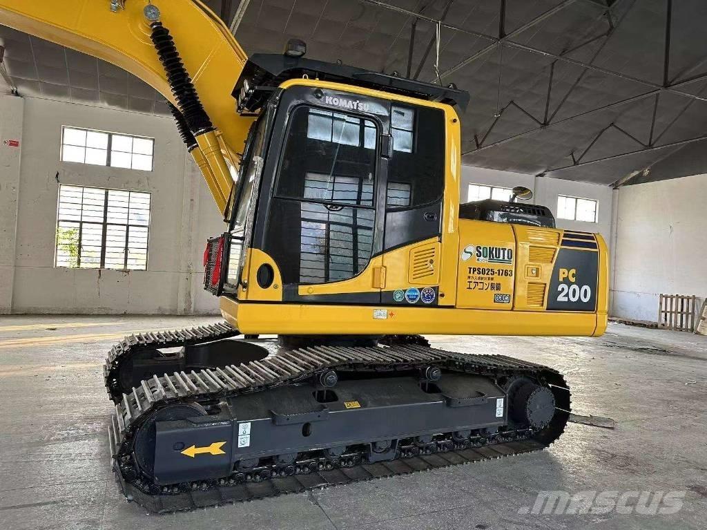 Komatsu PC 200-8 Escavadeiras de esteiras