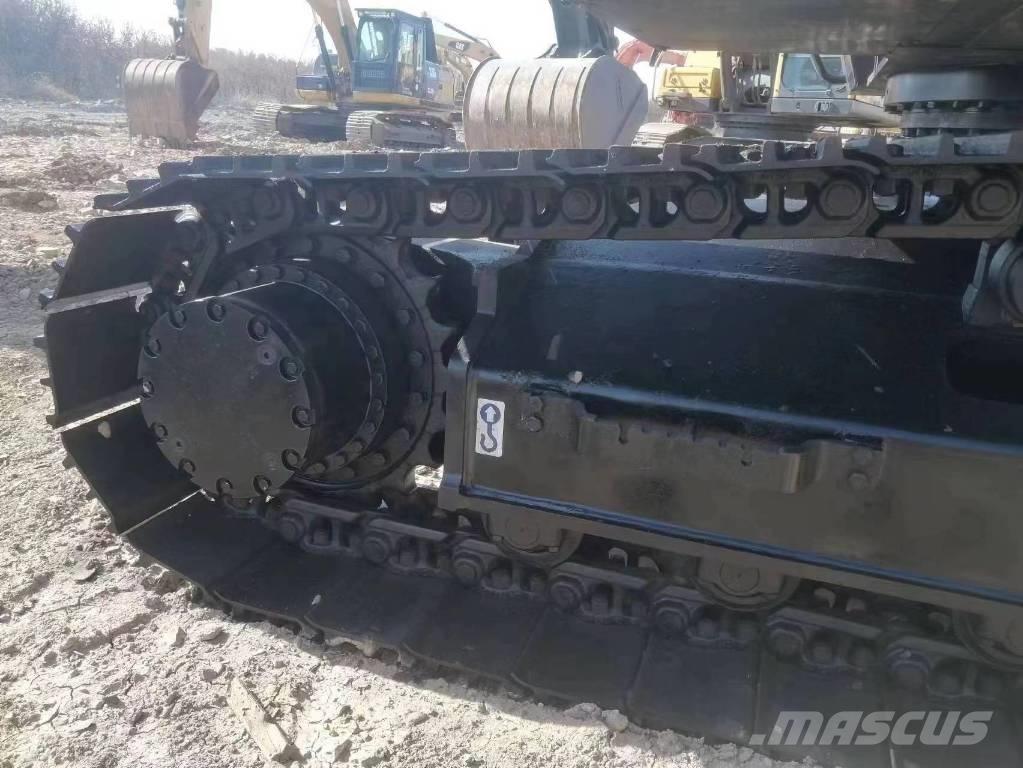 Hitachi ZX 200 Escavadeiras de esteiras