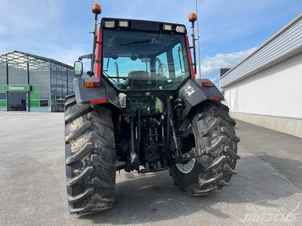 Valtra X 120 Tratores Agrícolas usados