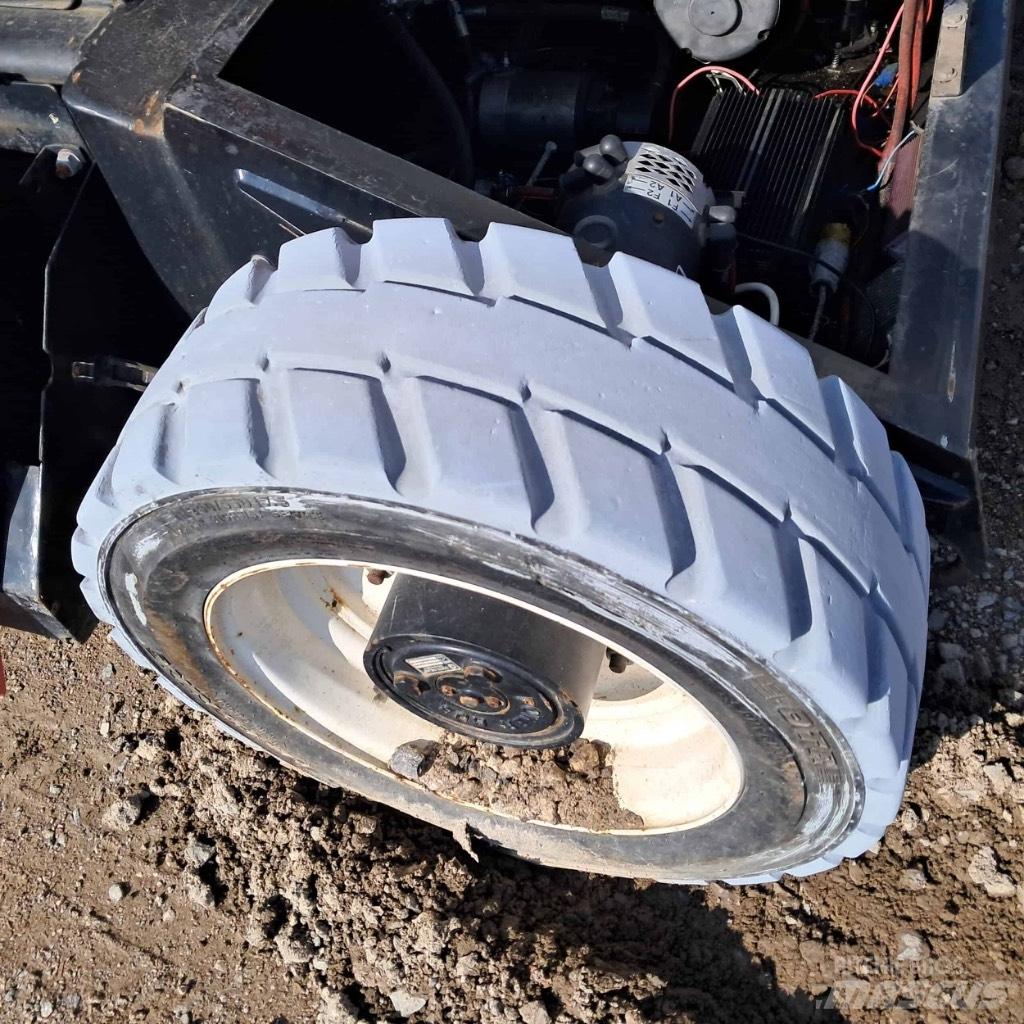 Snorkel A 46 J E Elevadores braços articulados