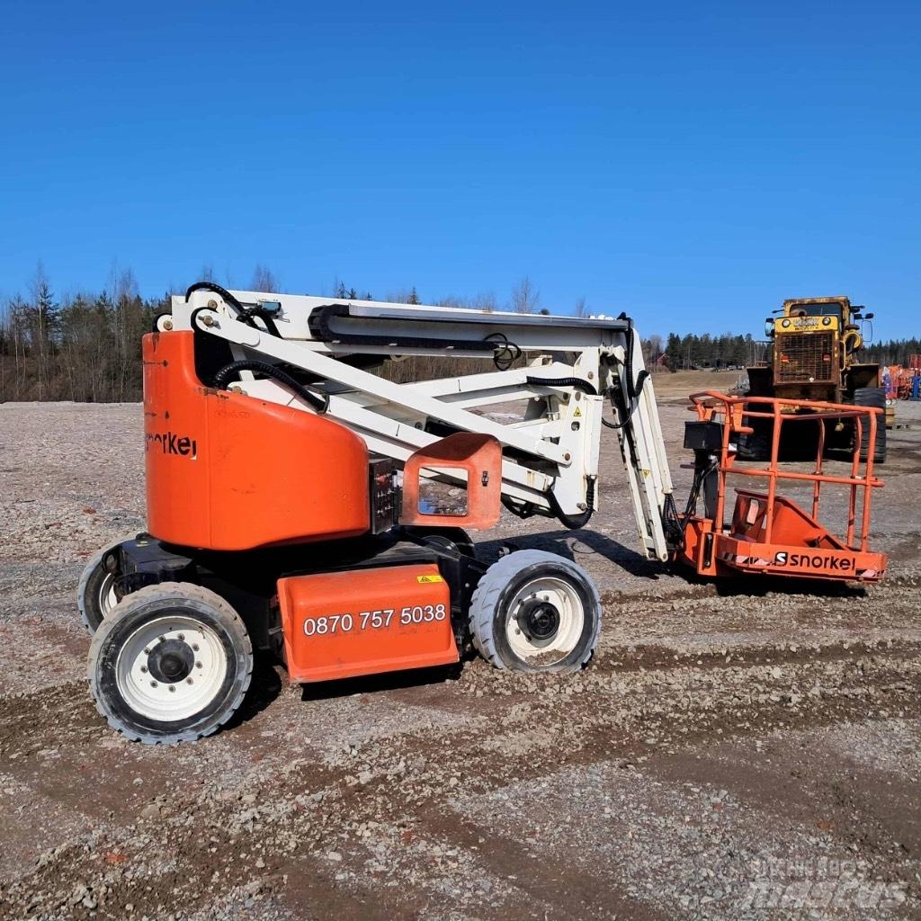 Snorkel A 46 J E Elevadores braços articulados