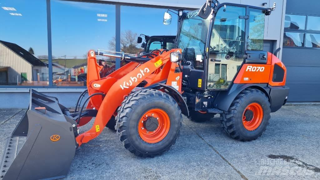 Kubota R 070 Carregadeiras de rodas