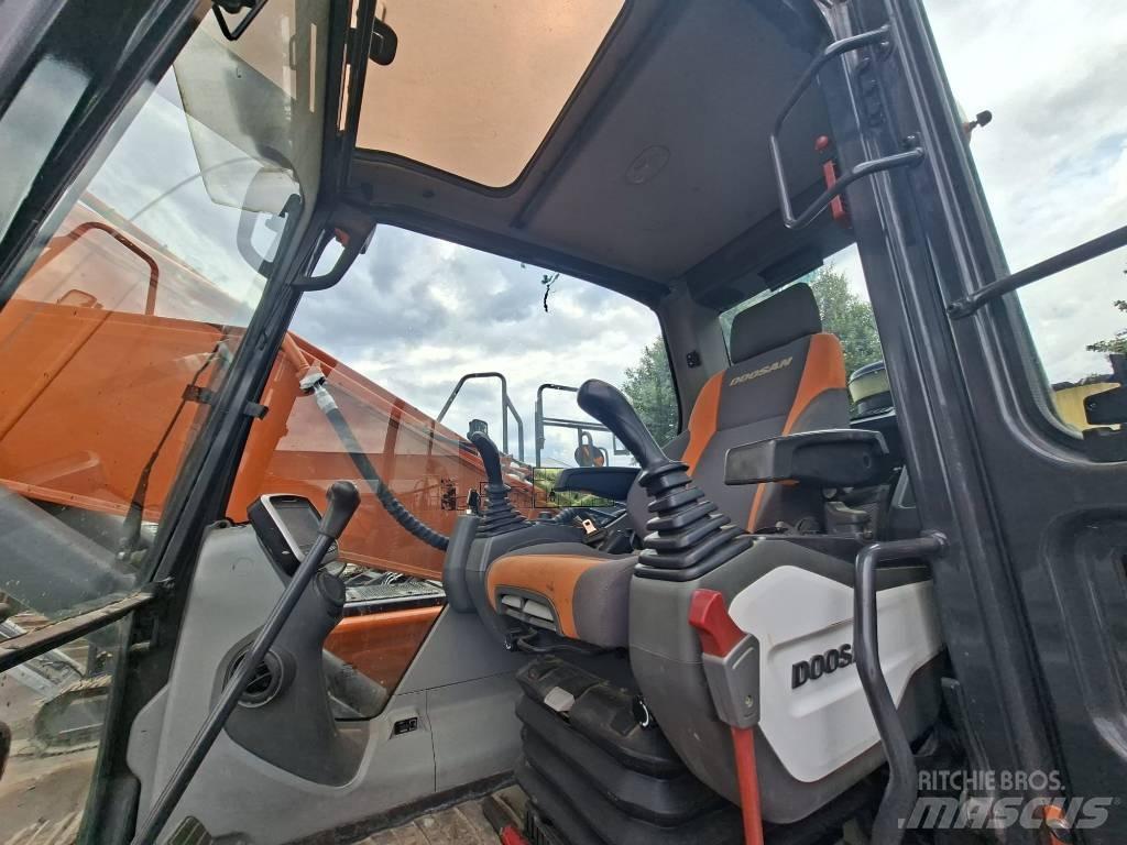 Doosan DX225LC-5 Escavadeiras de esteiras