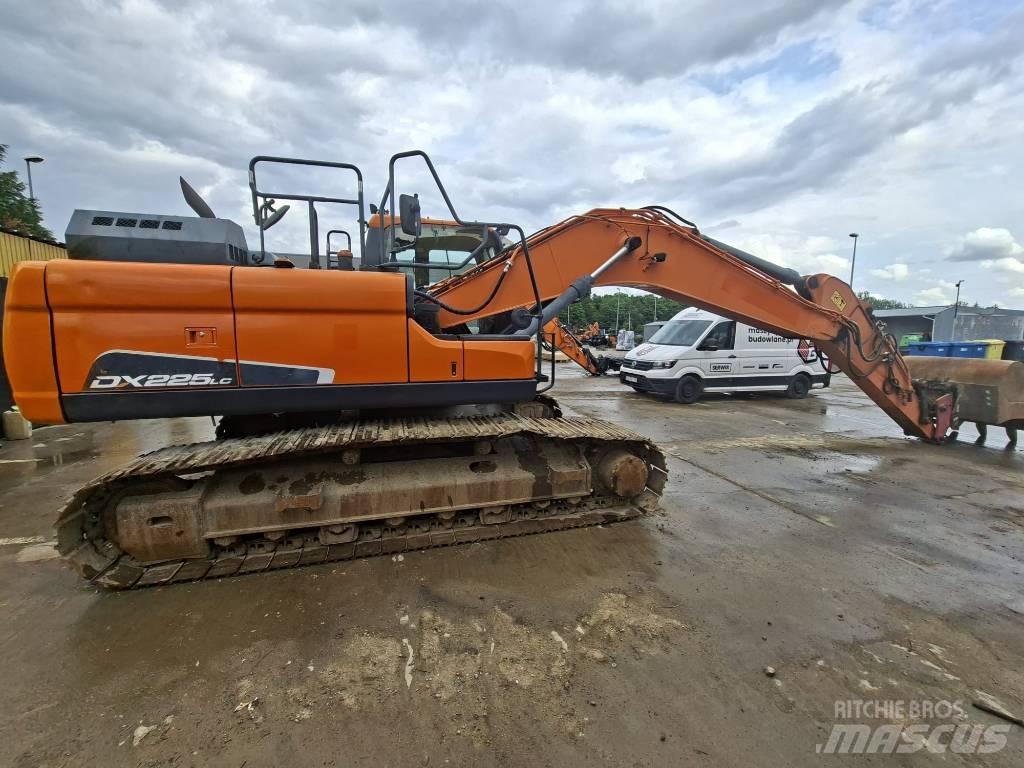 Doosan DX225LC-5 Escavadeiras de esteiras