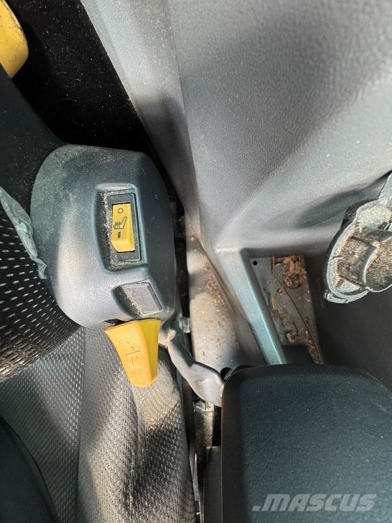 CAT 310-07 Escavadeiras de esteiras