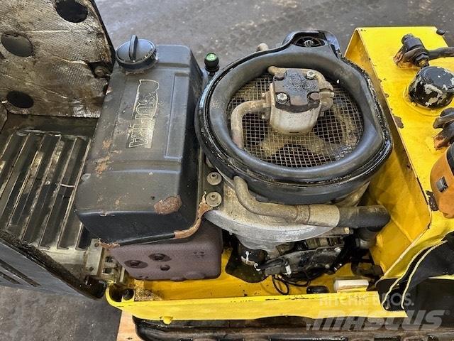 Bomag BPH80/65 Compactadores para terra