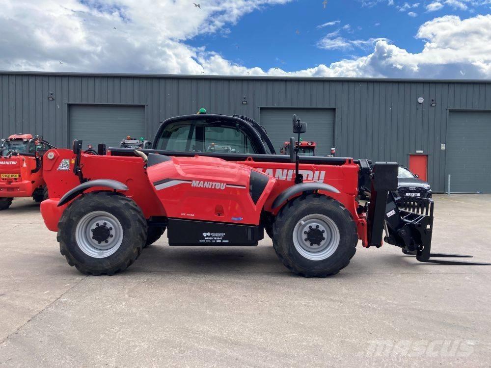 Manitou MT 1440 Manipulador telescópico