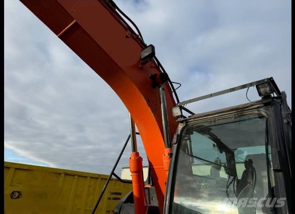 Hitachi ZX 130 LC N Escavadeiras de esteiras