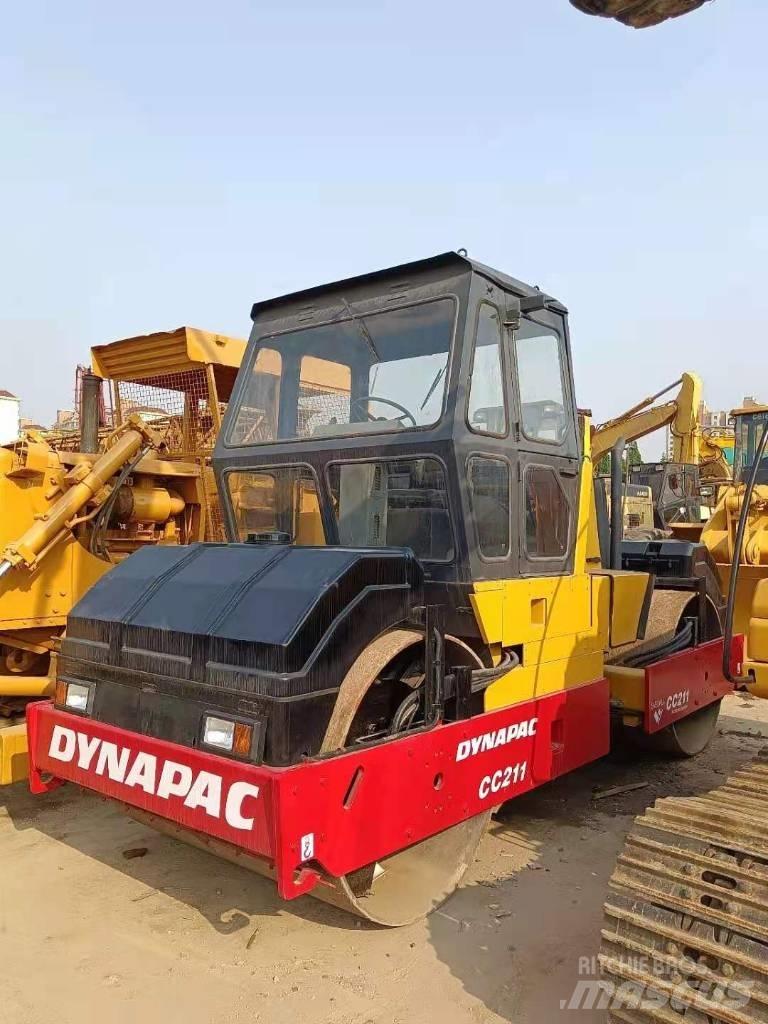 Dynapac CC 211 Cilindros Compactadores tandem