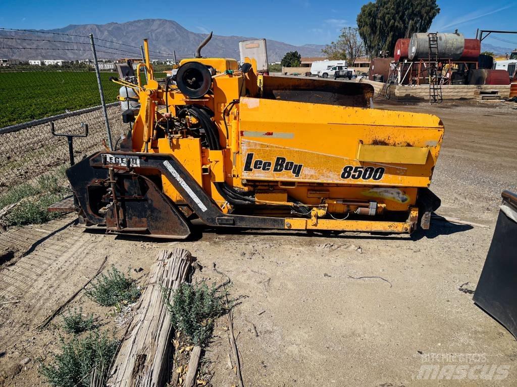 LeeBoy L 8500 Espalhadoras de asfalto